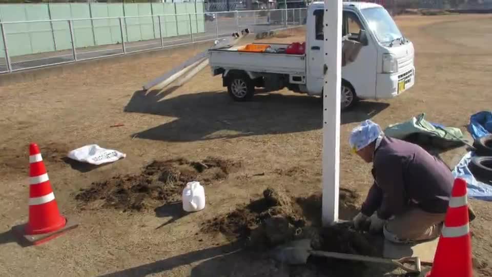 「鉄棒さん 長い間ありがとう」